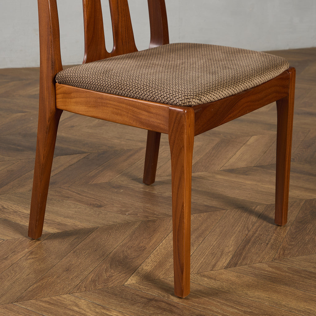 ダイニングチェア