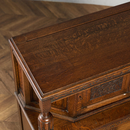 英国 クラシック コートカップボード