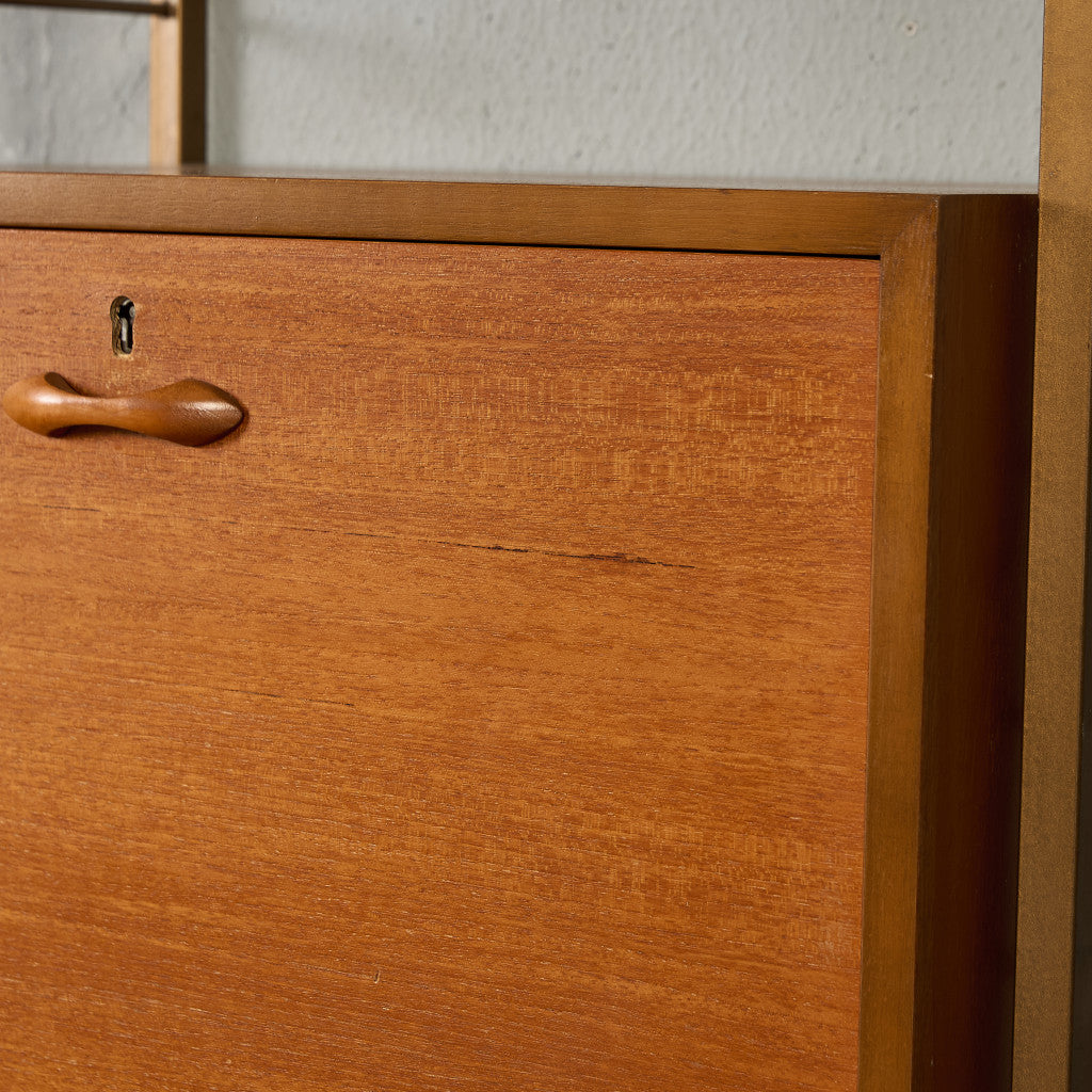 ウォールユニット