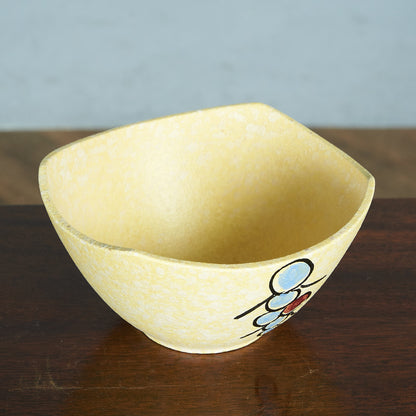 German Art Pottery ボウル
