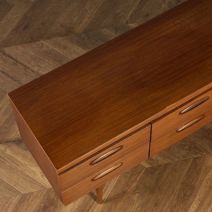 ホームウォージー ギャランティード ファニチャー Homeworthy guaranteed furniture ヴィンテージ サイドボード #89567