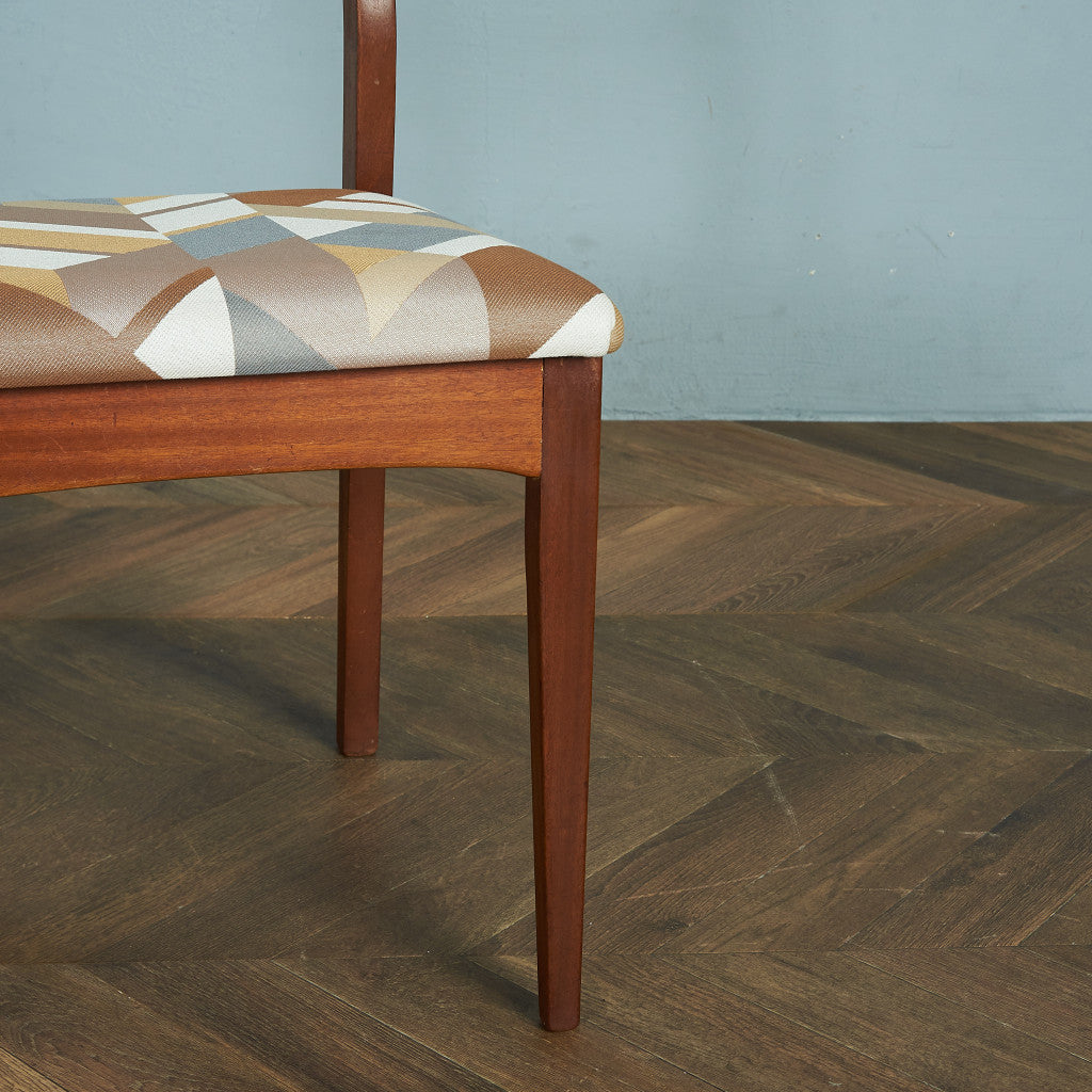 ヴィンテージ ダイニングチェア / 座面張替え済み (LUUM)