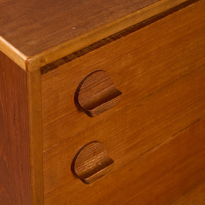 ヴィンテージ 4段 チェスト