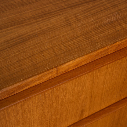 英国 ヴィンテージ 4段 チェスト #90033