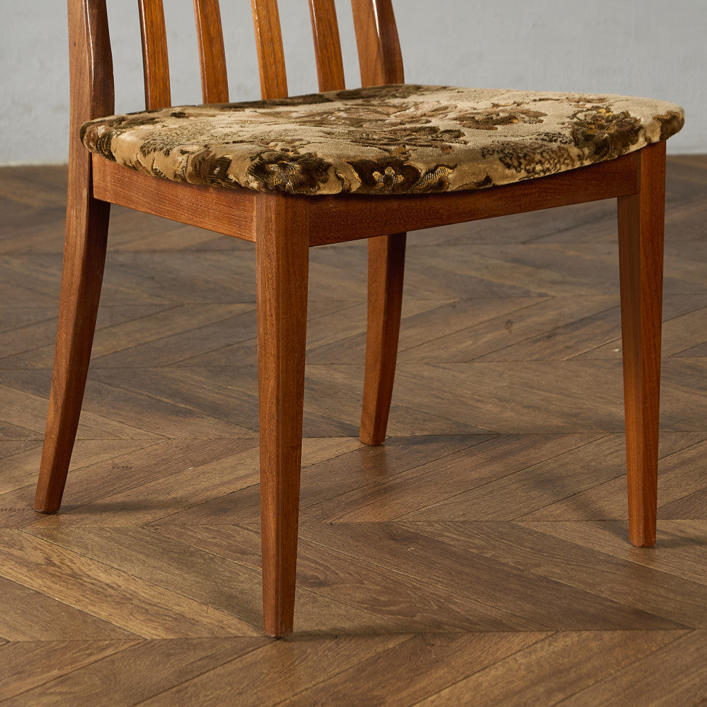 スラットバックチェア (4540)