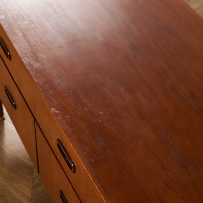 イギリス ヴィンテージ サイドボード ワイド チェスト