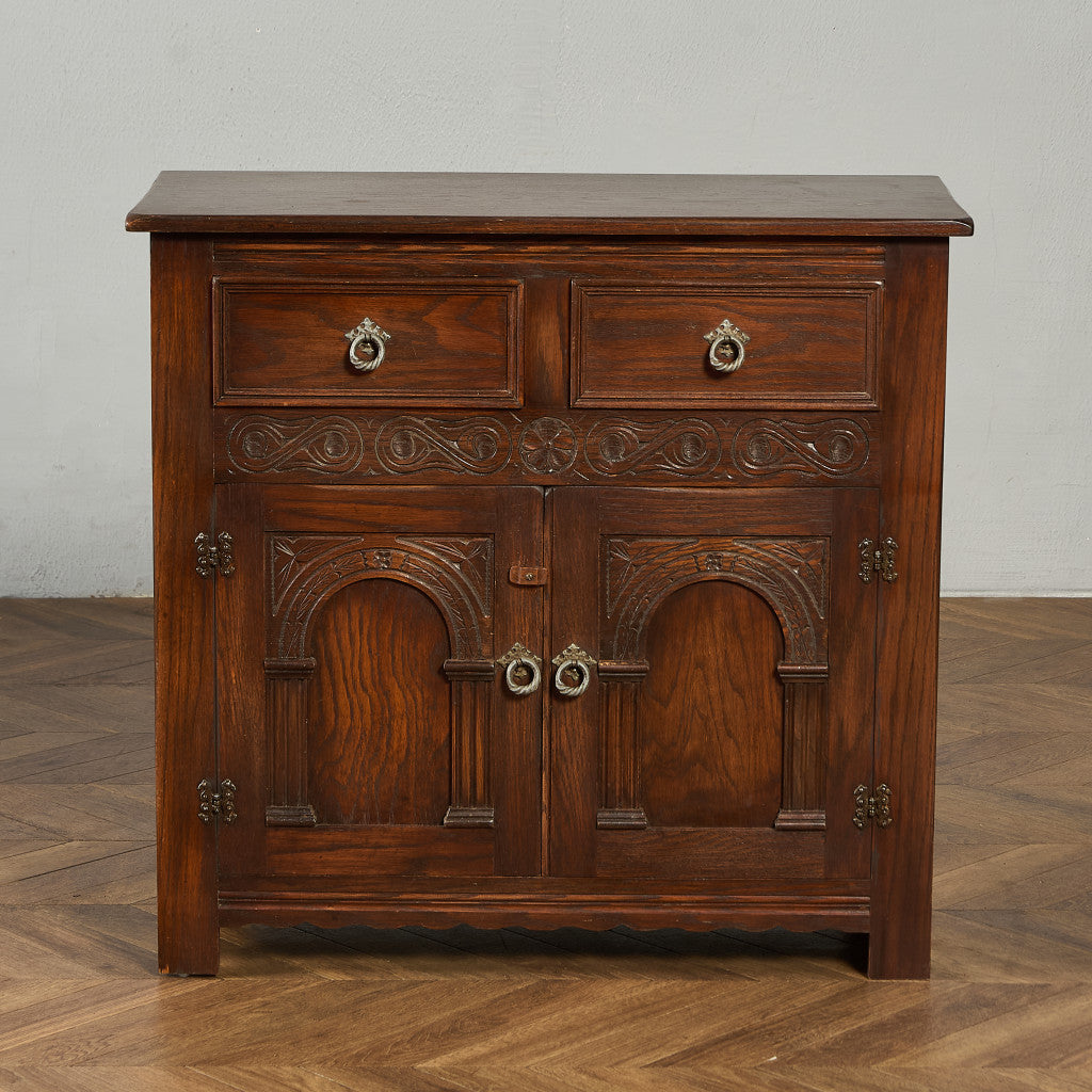 英国 クラシック キャビネット