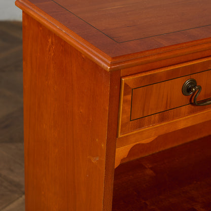 英国 クラシック ブックシェルフ