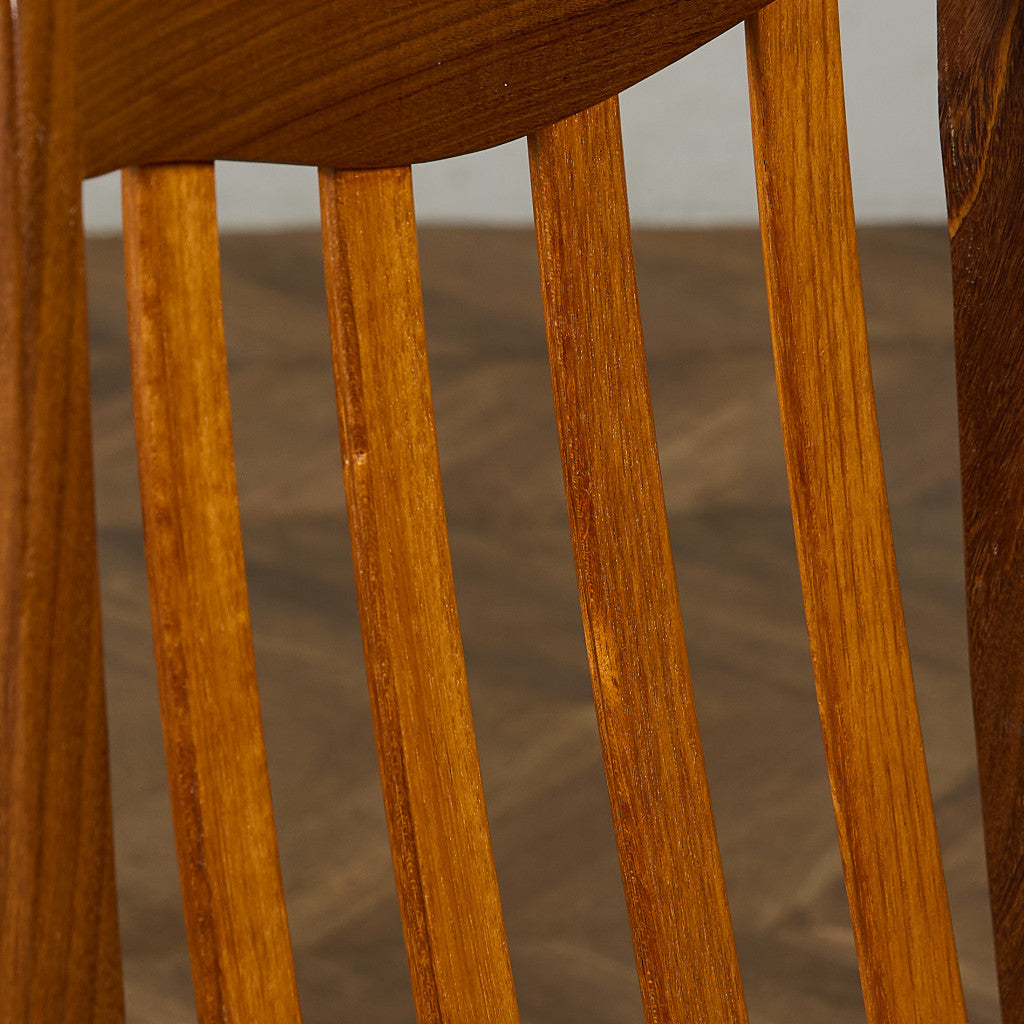 スラットバックチェア 座面張替え済み