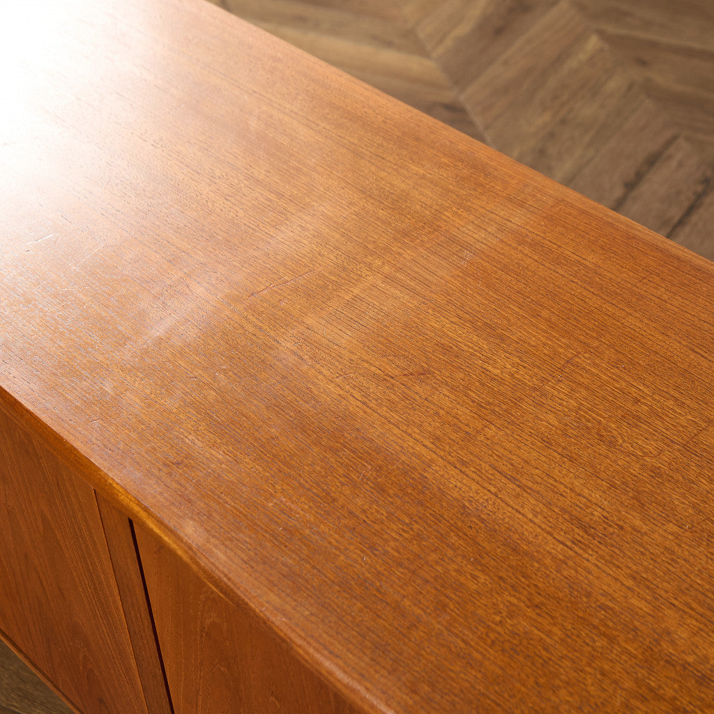 Fresco ヴィンテージ サイドボード カスタム アイアン ヘアピンレッグ