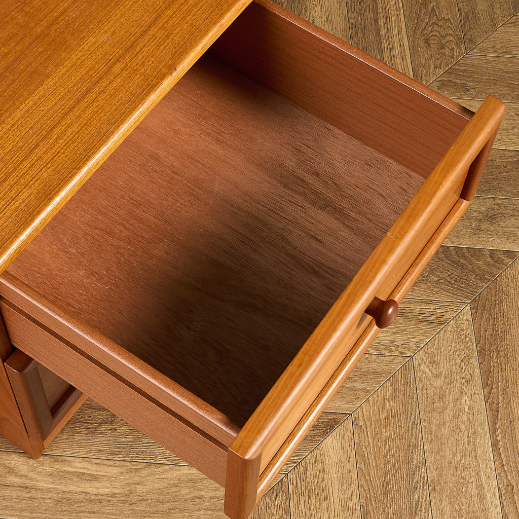 ジープラン G-PLAN Albany ヴィンテージ 2段サイドチェスト (2673D