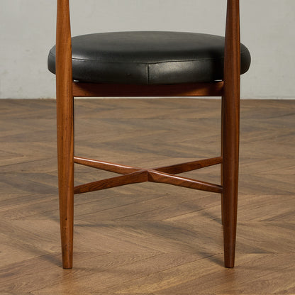 サーキュラーチェア