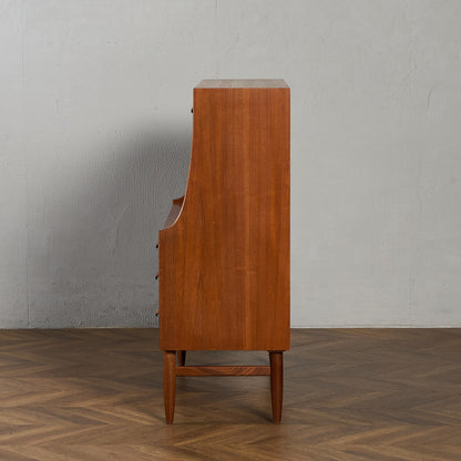 Brasilia ハイ サイドボード