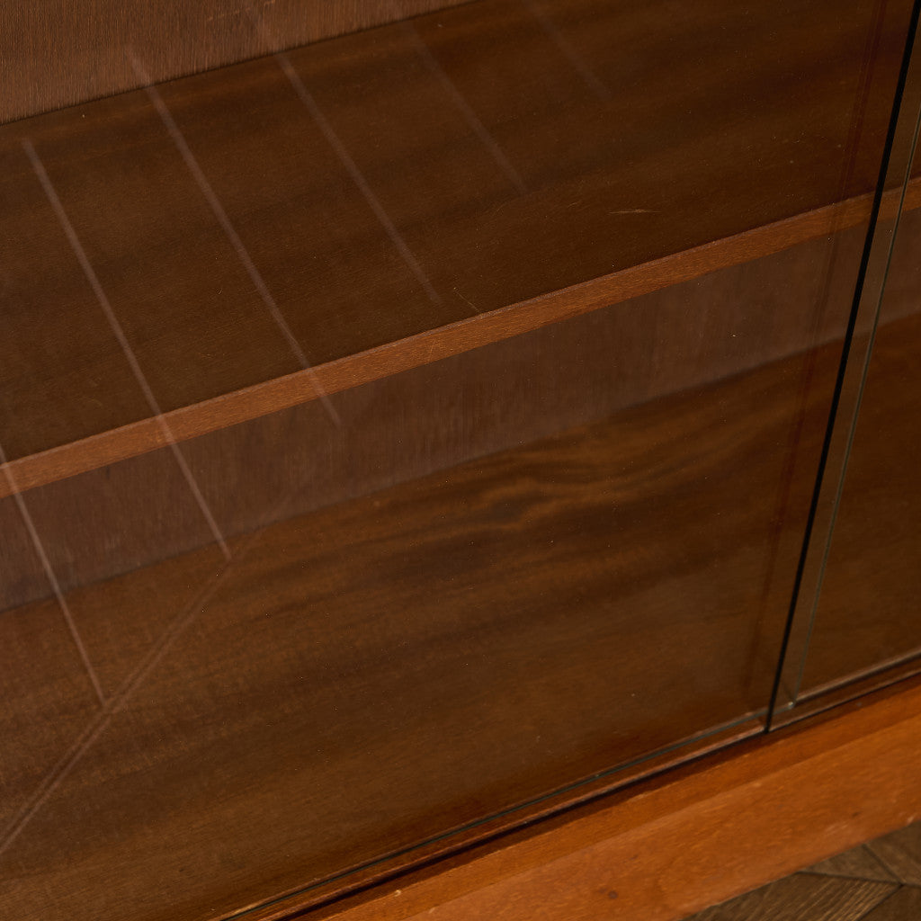 ヴィンテージ ガラスキャビネット