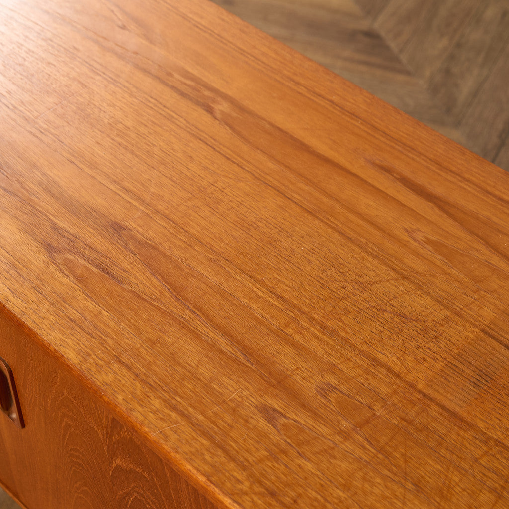 Fresco ヴィンテージ サイドボード カスタム アイアン ヘアピンレッグ