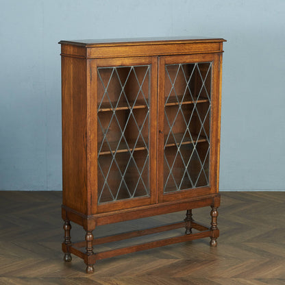 British Classic Bookcase/Cupboard #83888