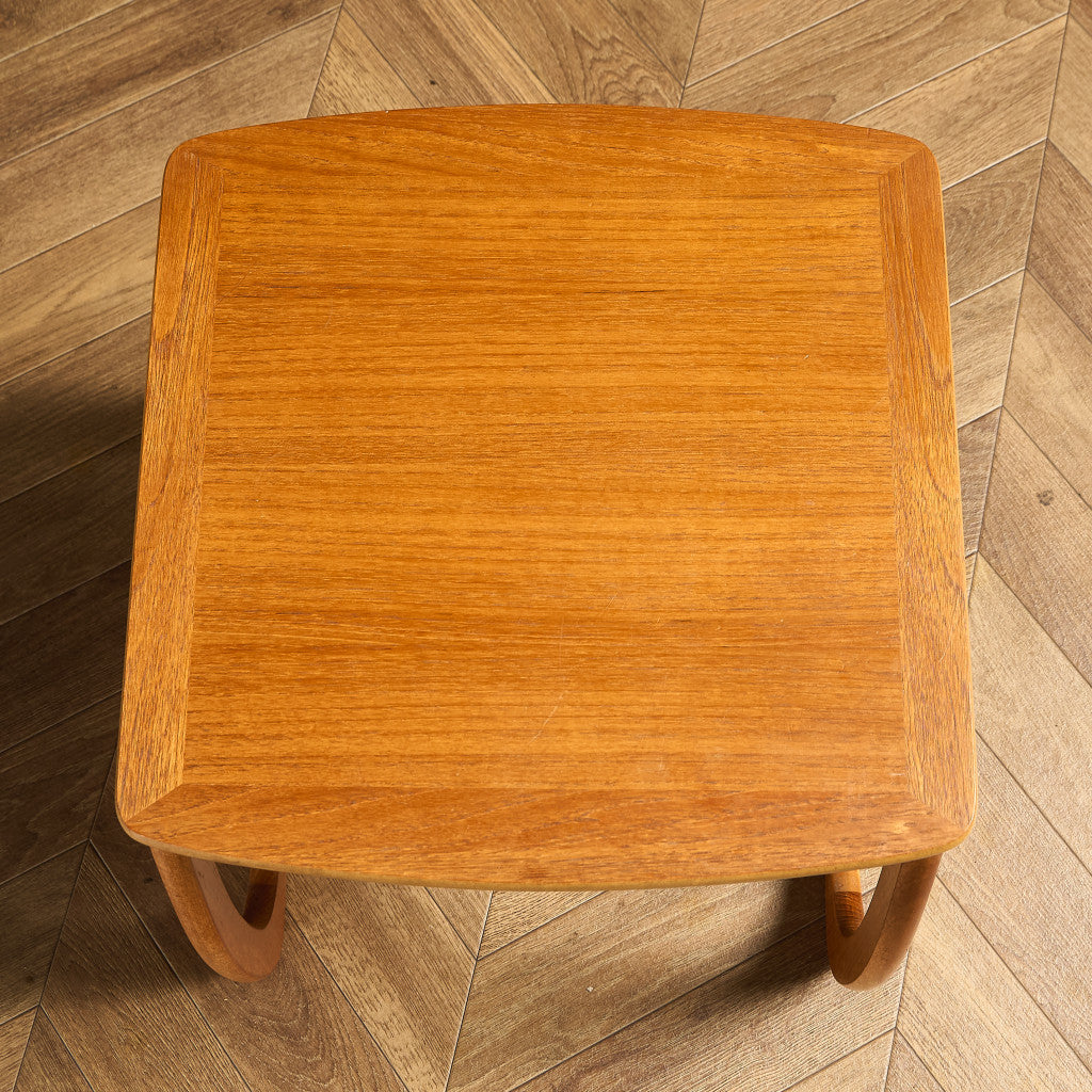 Burlington ネストテーブル