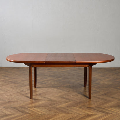 英国 ヴィンテージ オーバル ロング ダイニングテーブル