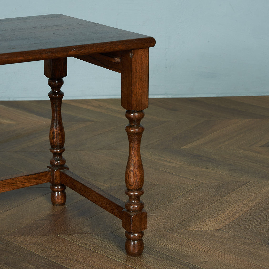 British classic oak nesting table #81756