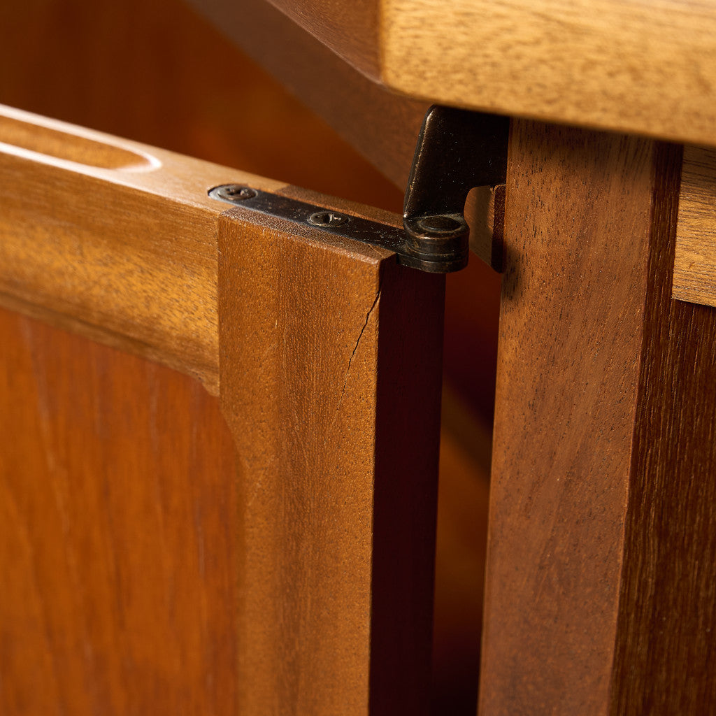 ヴィンテージ コーナー AVボード