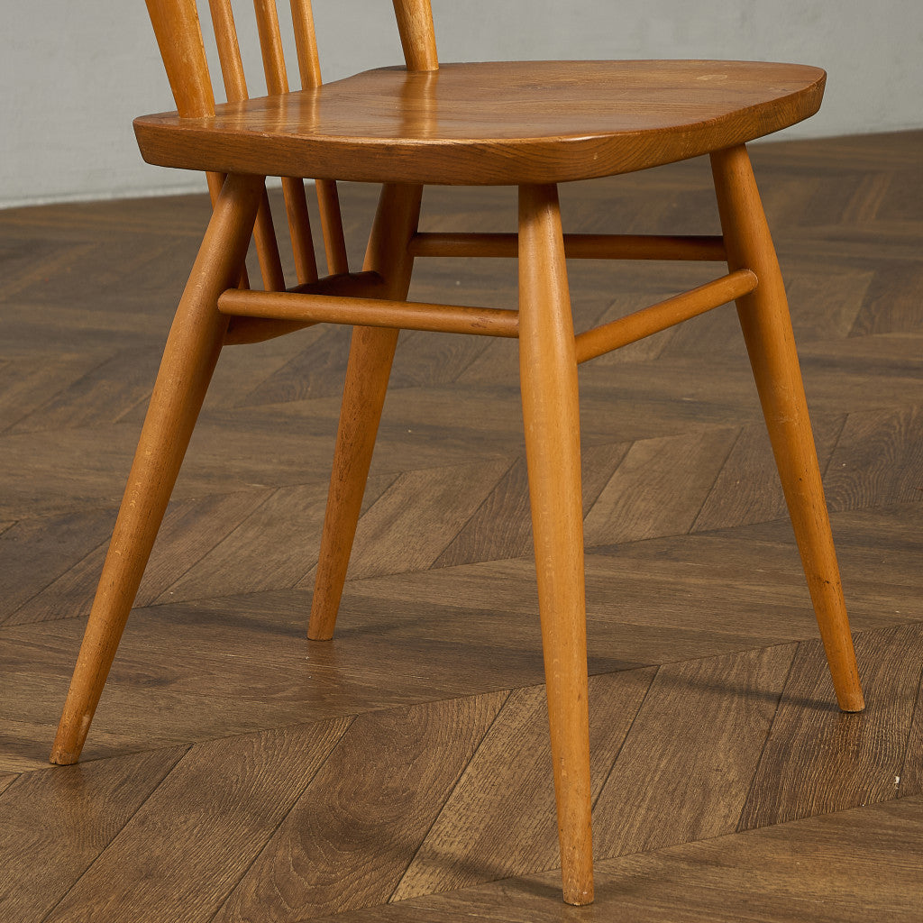 ヴィンテージ スティックバック ハイバックチェア