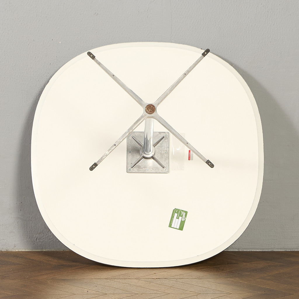 Fritz Hansen A603 Super-circular Table スーパー円テーブル