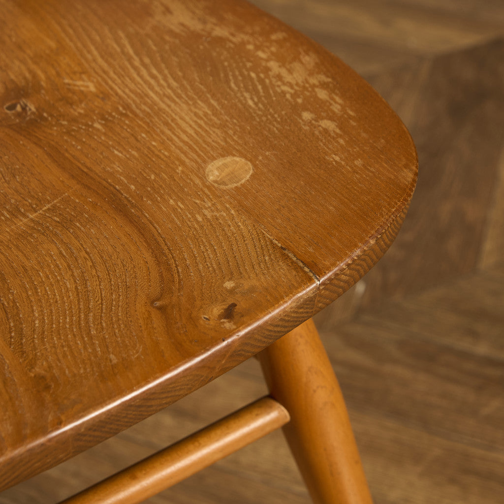 ヴィンテージ スティックバック ハイバックチェア