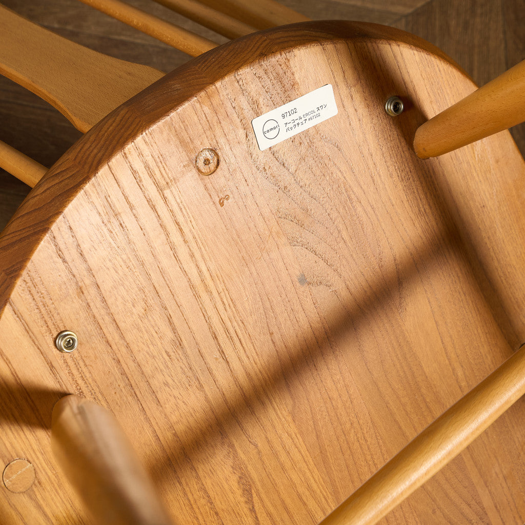 スワンバックチェア