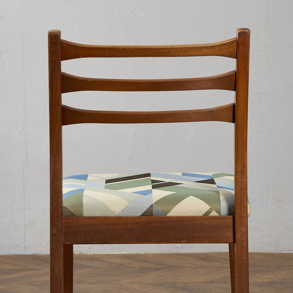 ヴィンテージ ダイニングチェア / 座面張替え済み (LUUM)