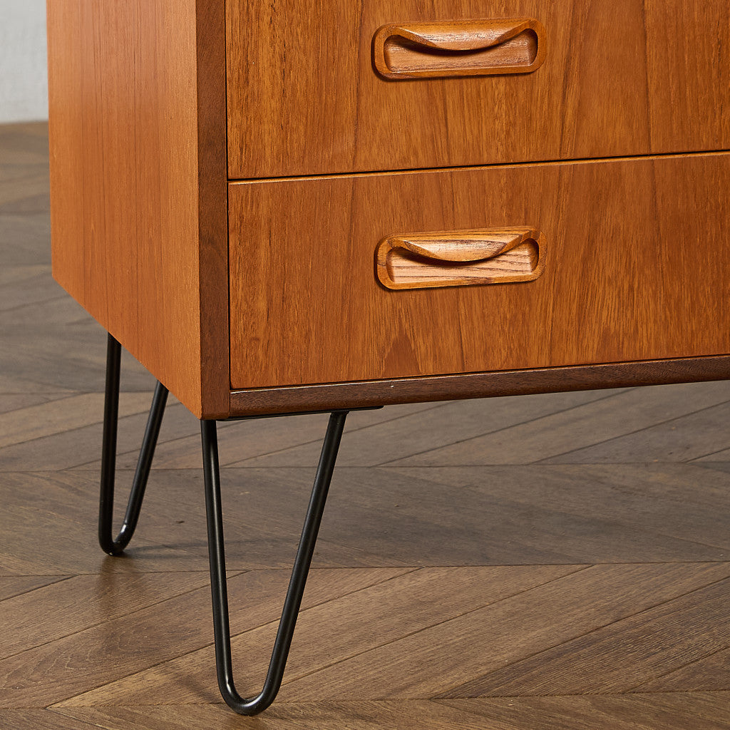 ジープラン G-PLAN Fresco 3段チェスト カスタム アイアン ヘアピンレッグ #95488