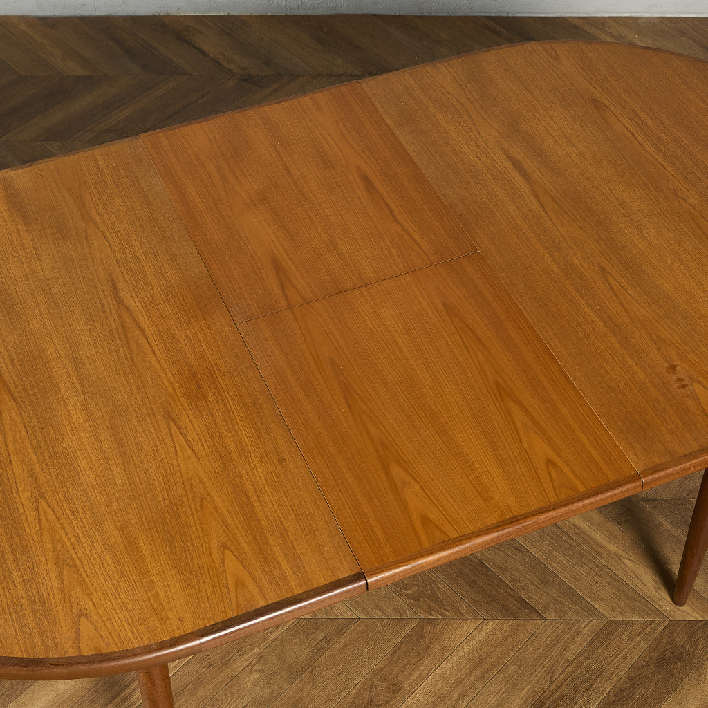 ヴィンテージ エクステンション オーバルダイニングテーブル