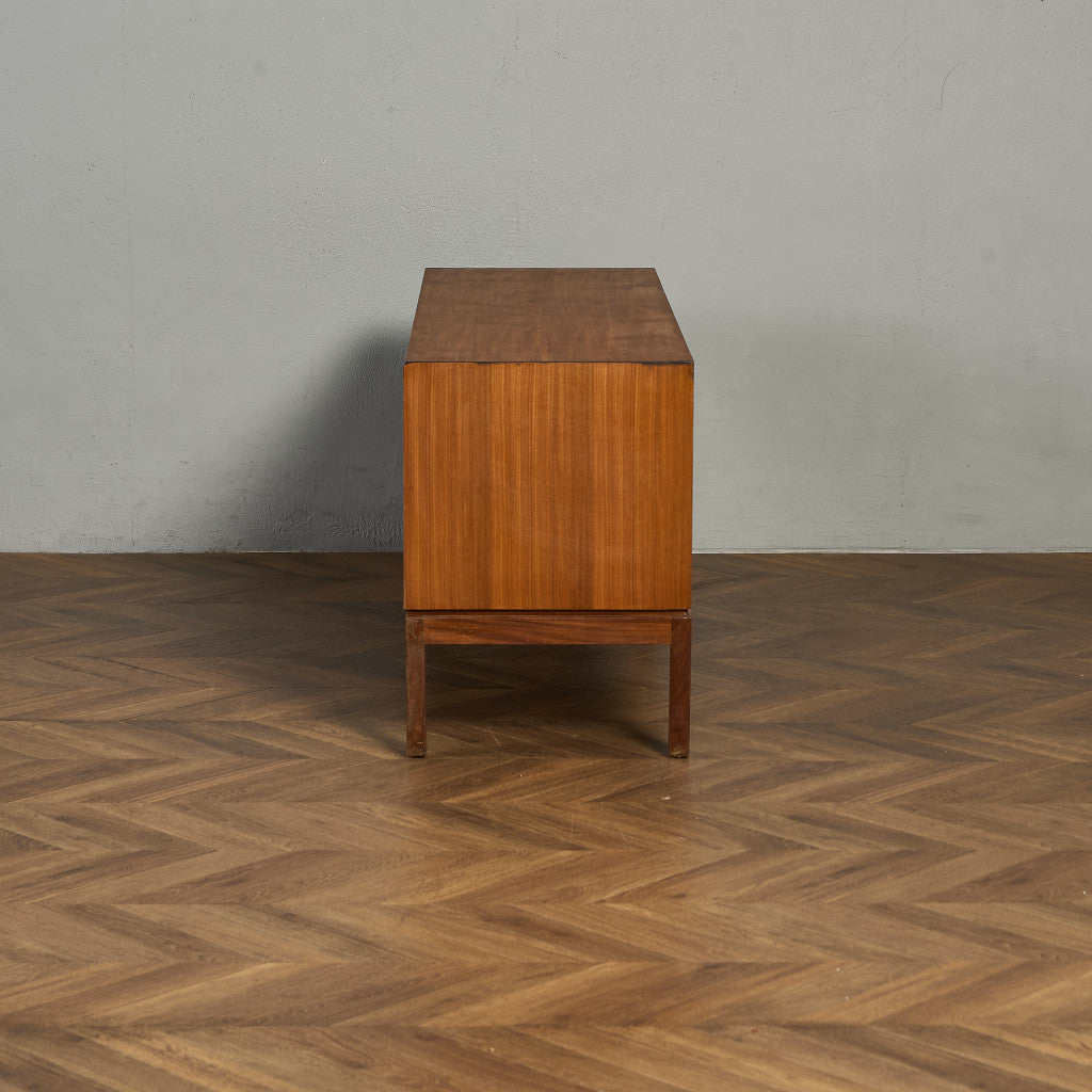 イギリス ヴィンテージ サイドボード