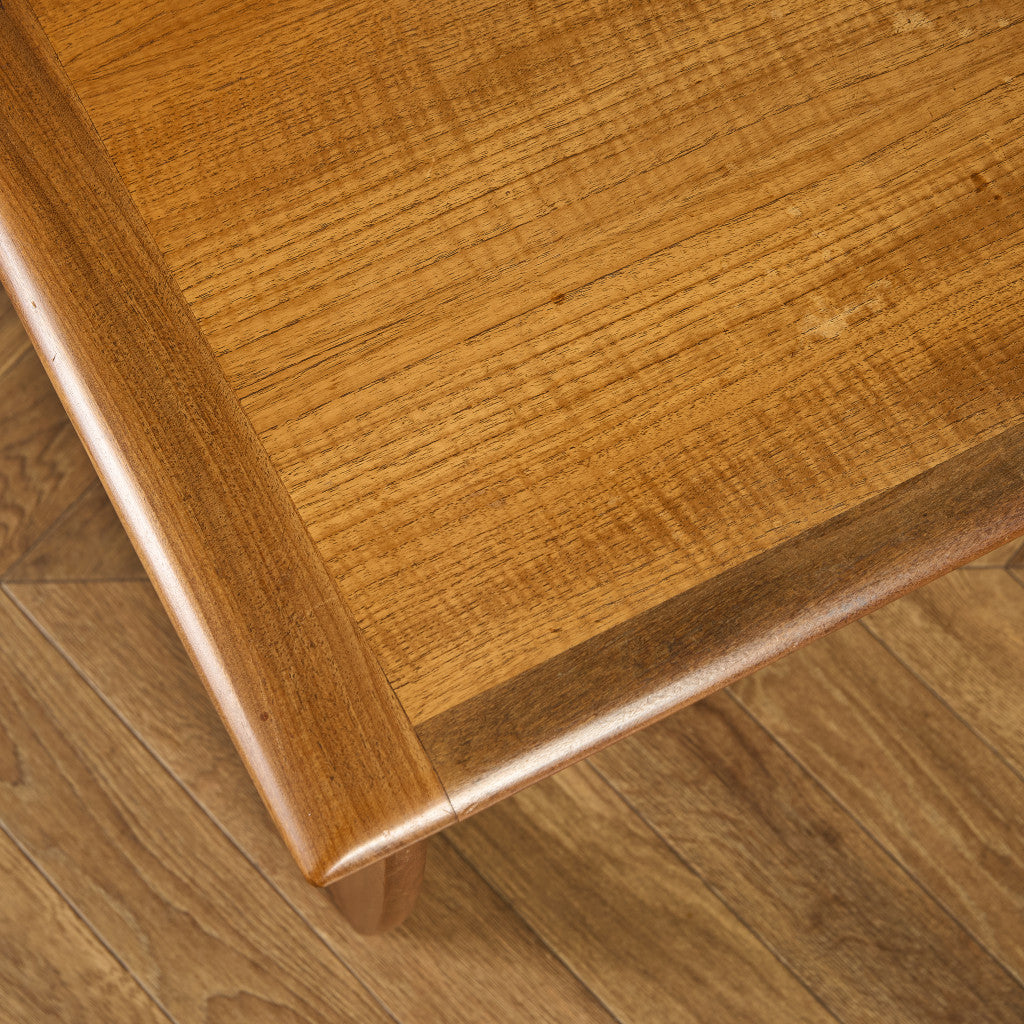 Astro ネスト コーヒーテーブル