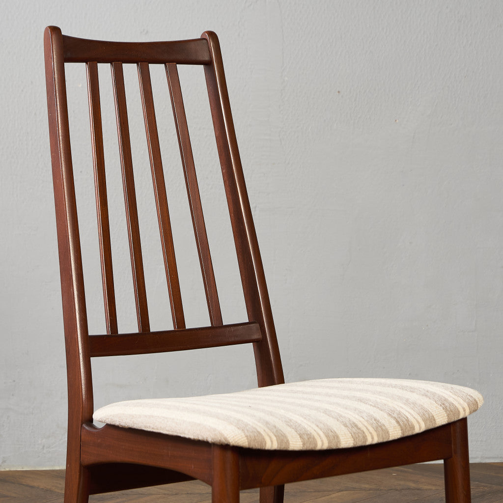 ヴィンテージ スラットバックチェア 座面張替え済み
