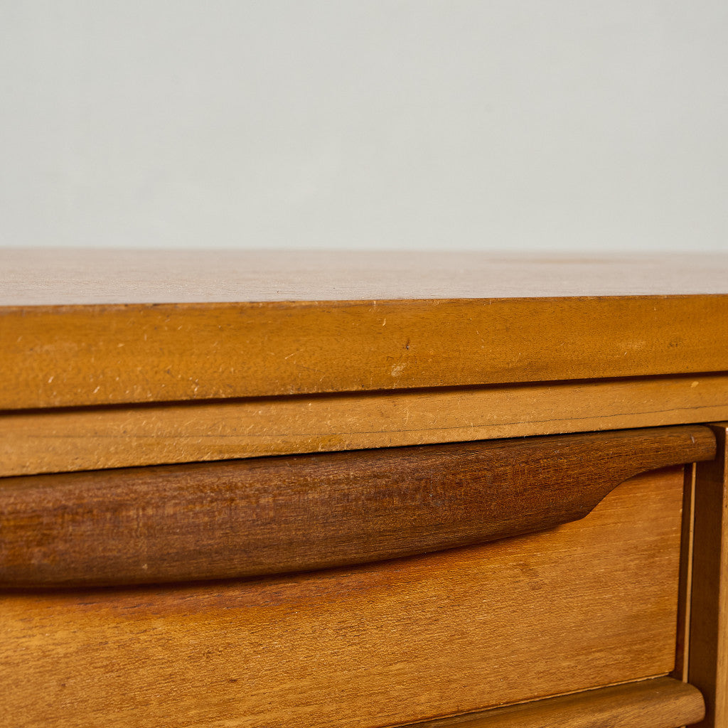 ヴィンテージ サイドボード