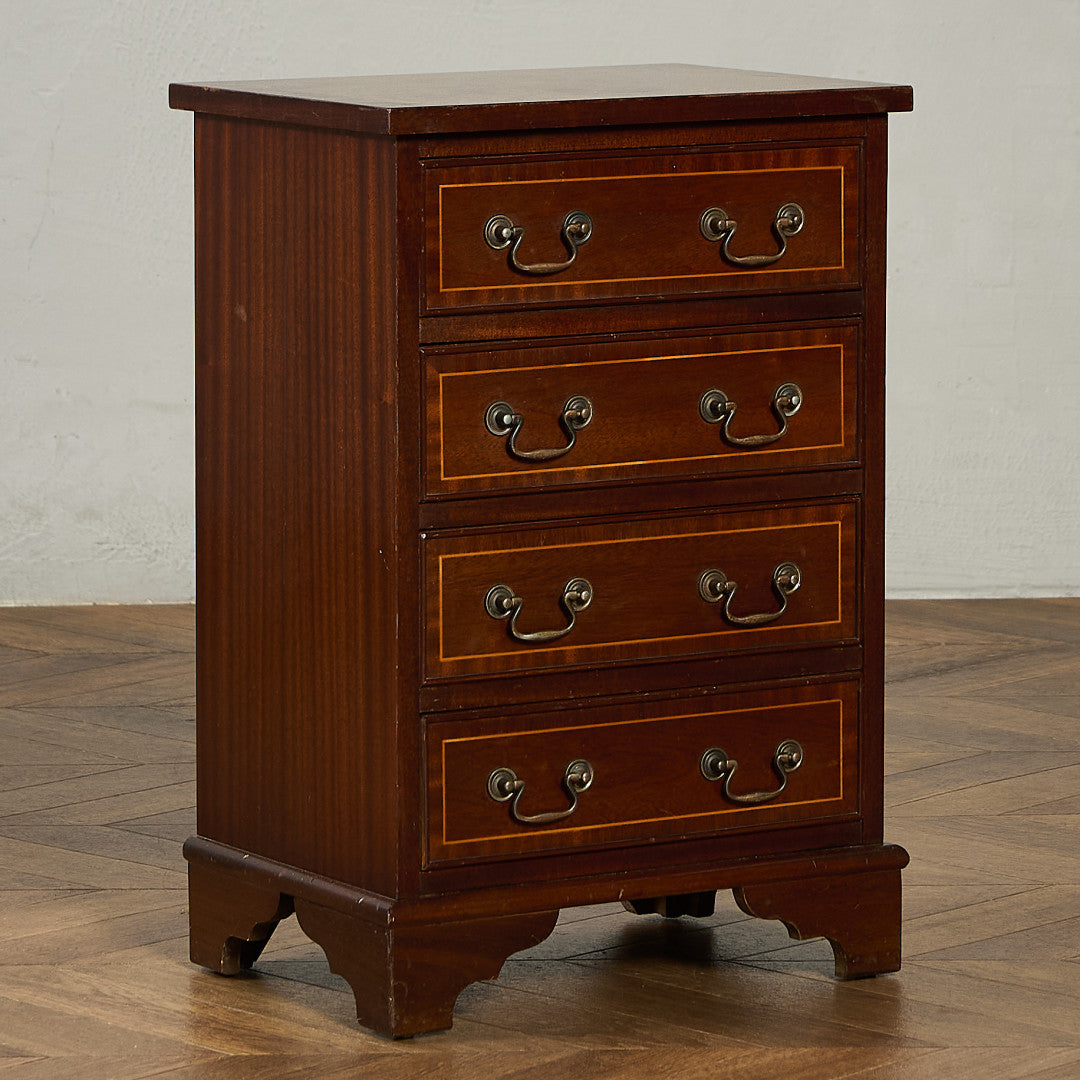 英国 クラシック 4段 サイドチェスト