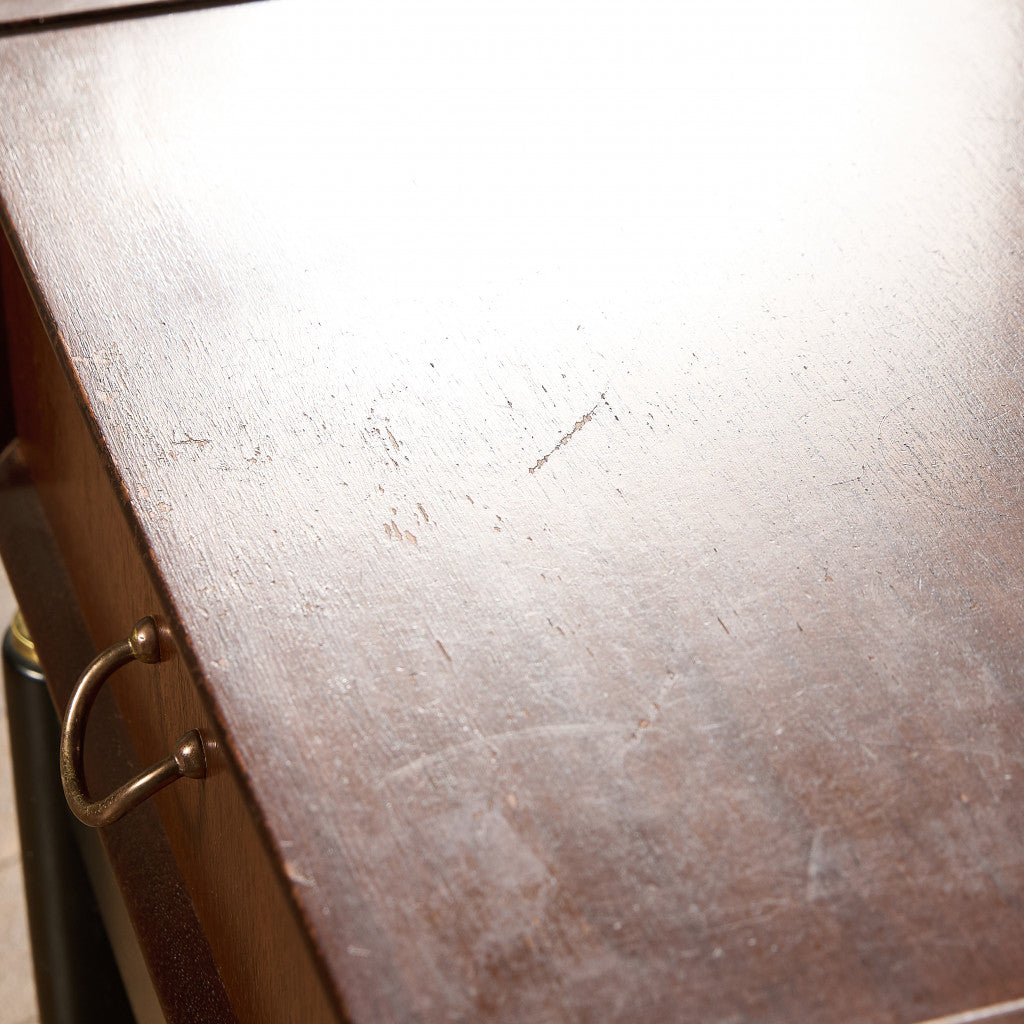 Tola&black ベッドサイドテーブル 206