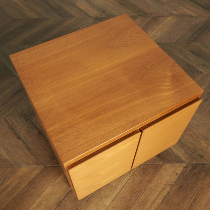 ヴィンテージ サイドキャビネット