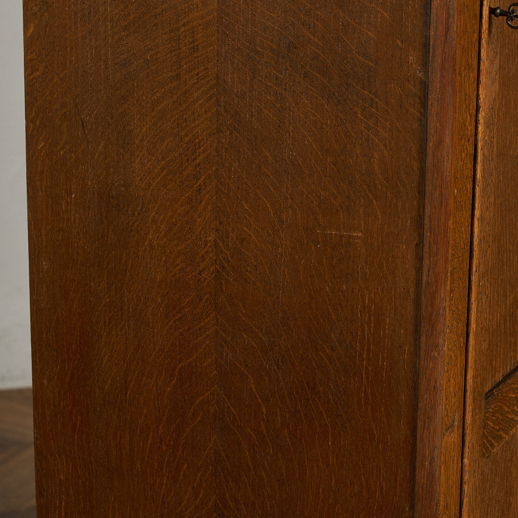 英国 クラシック ワードロープ