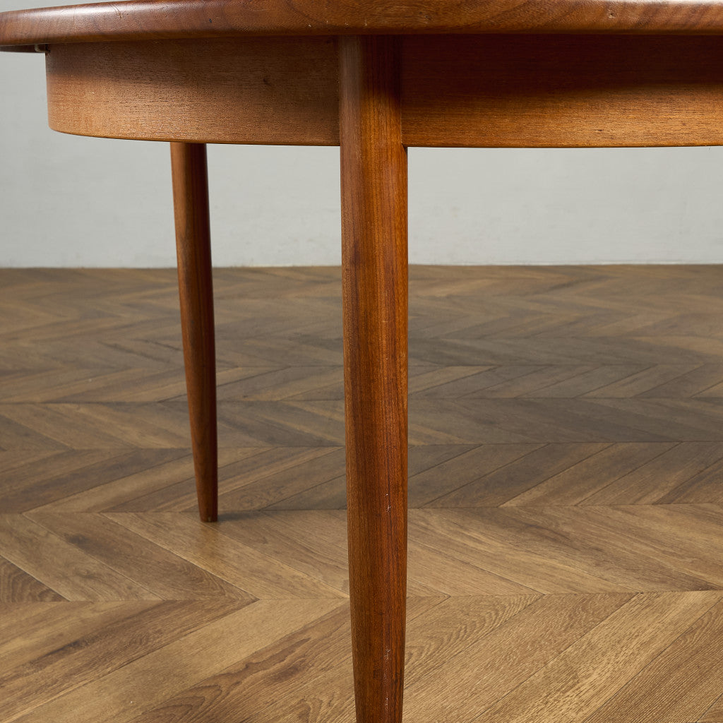 ヴィンテージ エクステンション オーバルダイニングテーブル