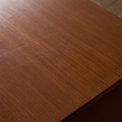 イギリス ヴィンテージ サイドボード カップボード