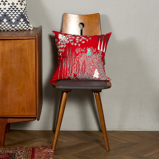 クッションカバー ムーミン ここにいるよ / Red