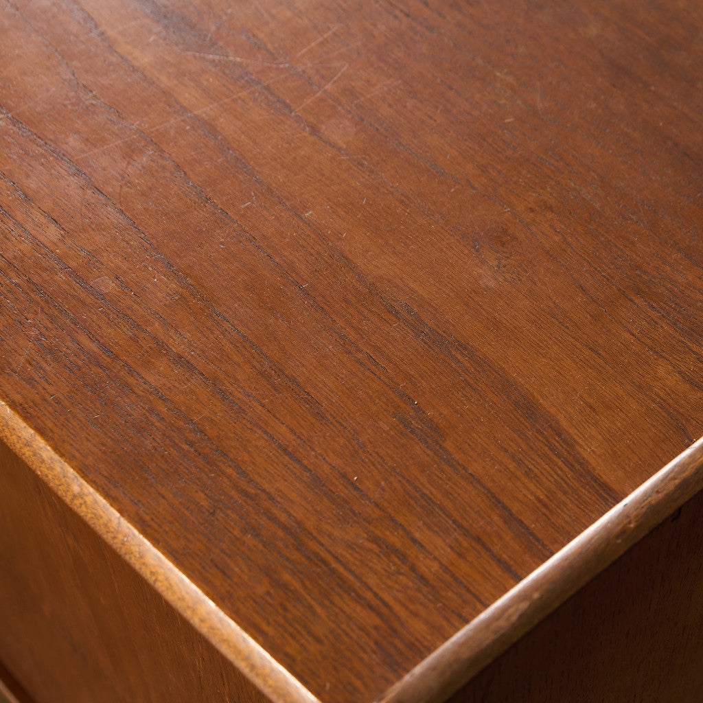 イギリス ヴィンテージ サイドボード