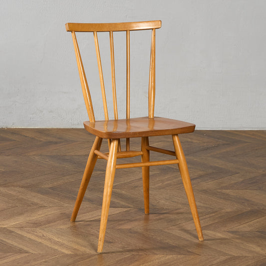 スティックバックチェア