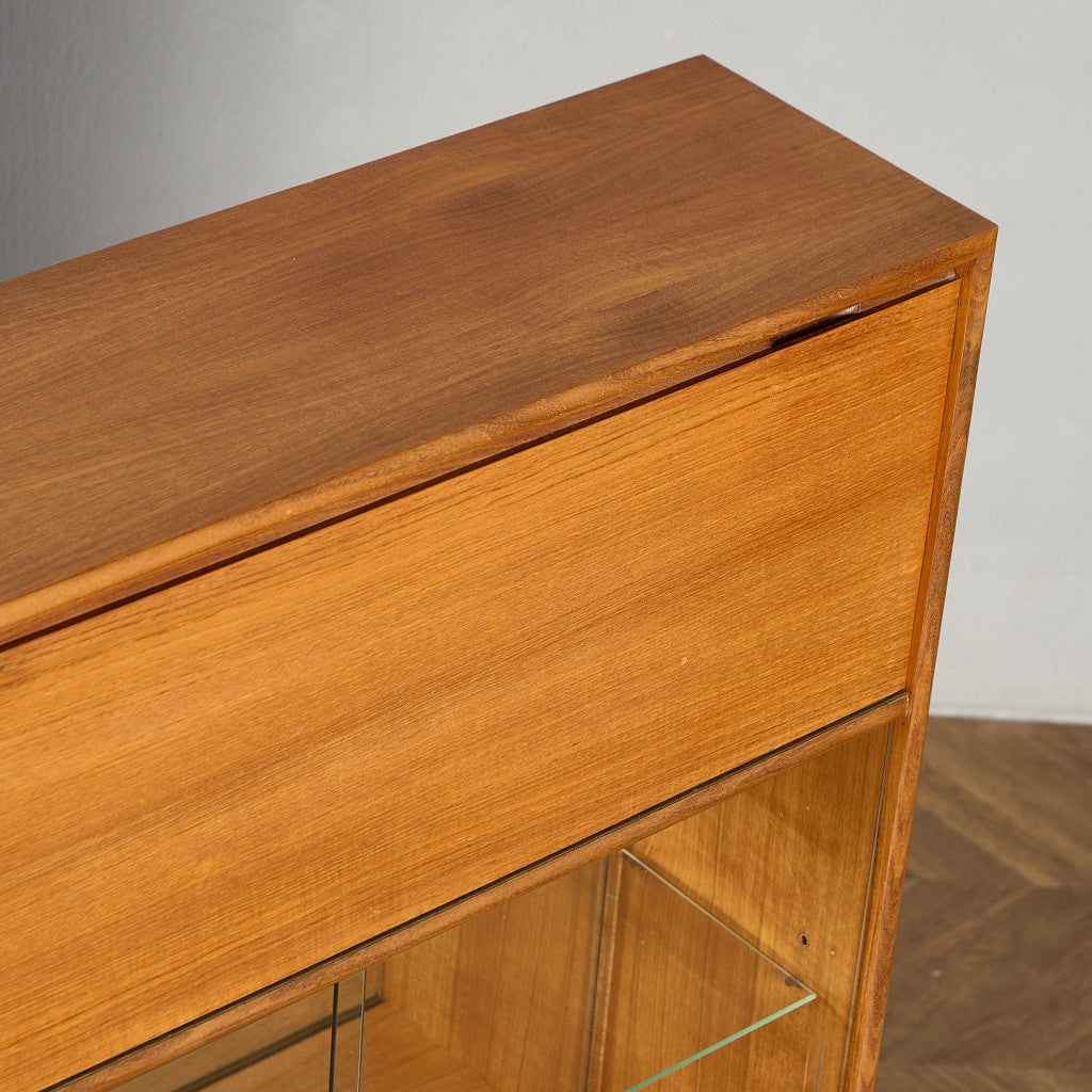 ヴィンテージ ガラスキャビネット