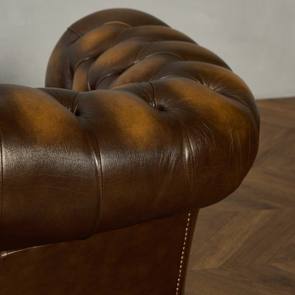 英国 クラシック チェスターフィールド ソファ