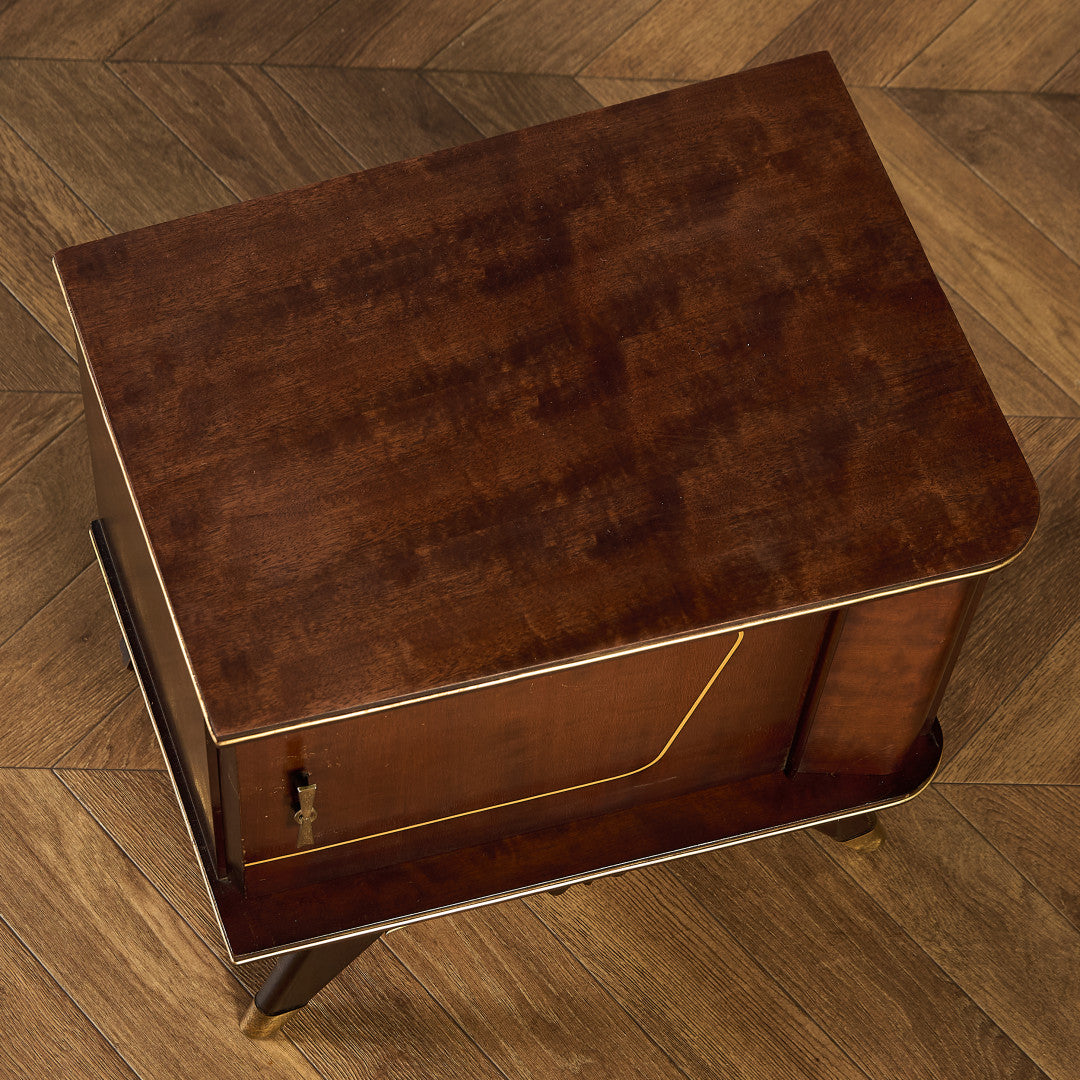 英国 ヴィンテージ サイドキャビネット