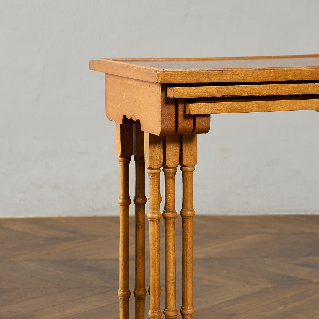 英国 クラシック イチイ ネストテーブル #95461