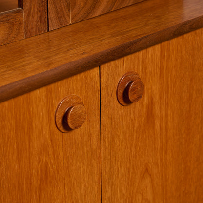 ヴィンテージ コーナーキャビネット