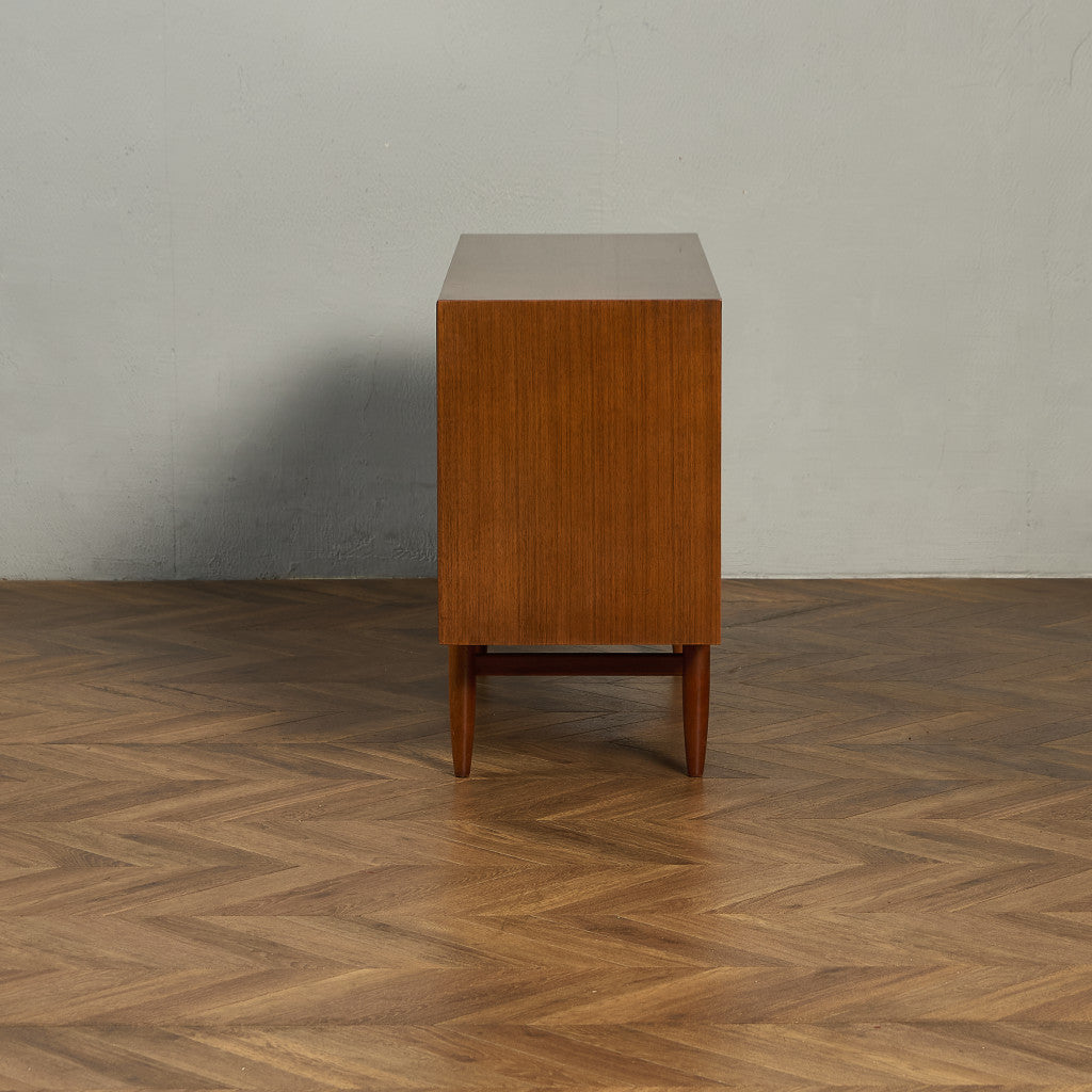 Brasilia クロームハンドル サイドボード